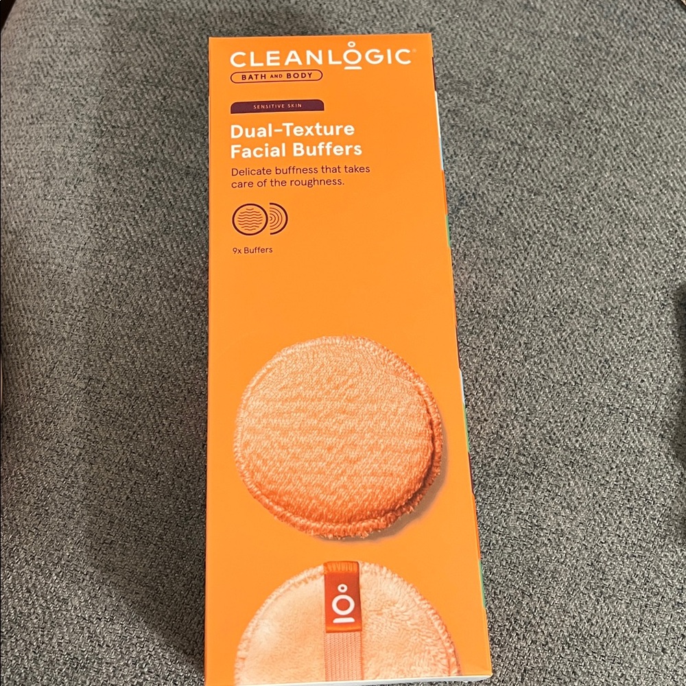 Cleanlogic Dual-Texture Facial Buffers - Exfoliate & Makeup Remove